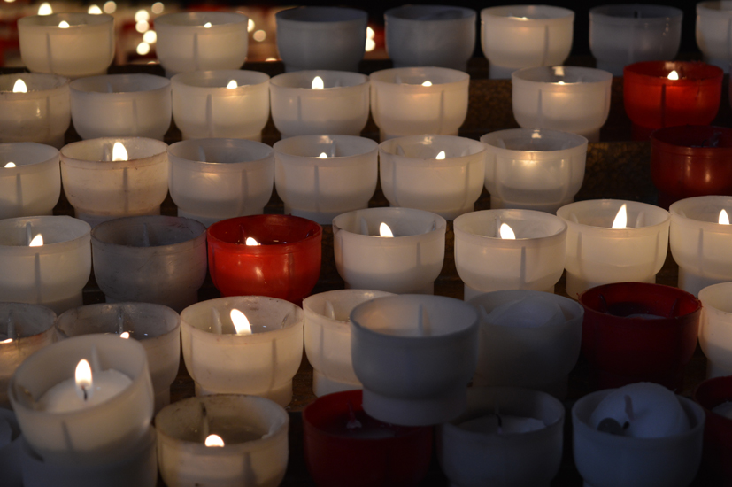 w12cercahiara-santuario-candele-part.jpg