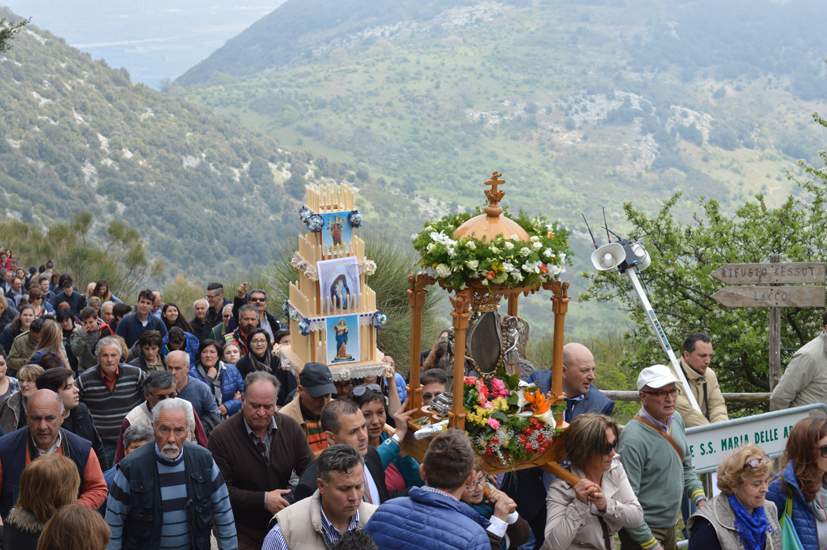 w9cerchiara-processione-vabene.jpg