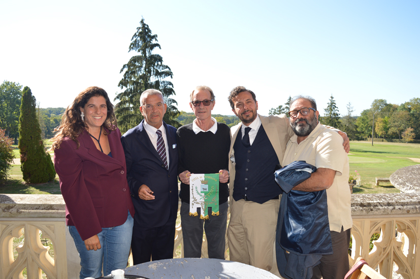 ok-wviaggio-castello-delegazioneSINDassessore.jpg