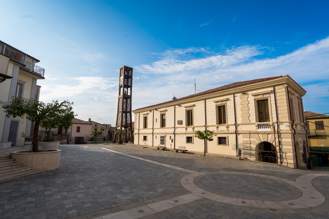 4-wVaccarizzo-piazza.jpg
