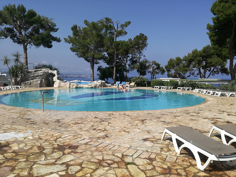 2 b wcds terrasini piscinaIdromassaggi