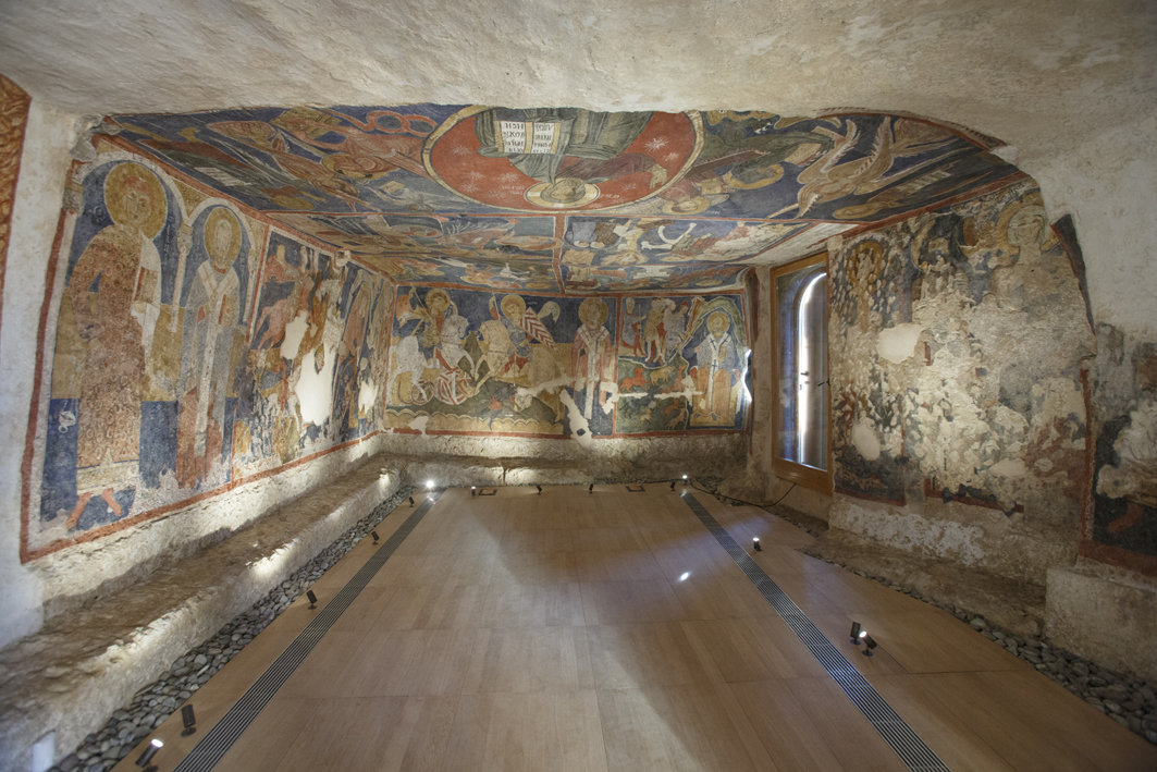 wsanVitodeiNormanni-Cripta_SanBiagio.jpg