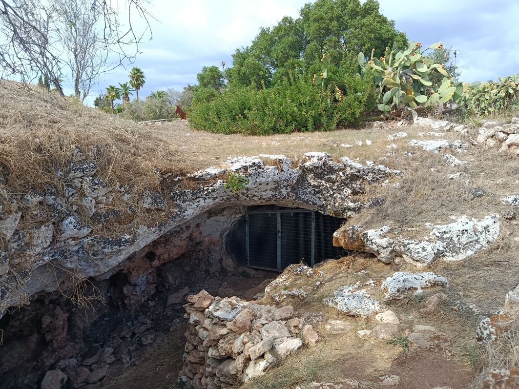 wparabita-grotta-Veneri.jpg