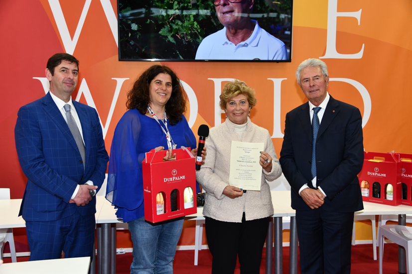 wconf-premioClaudiaFarina.jpg